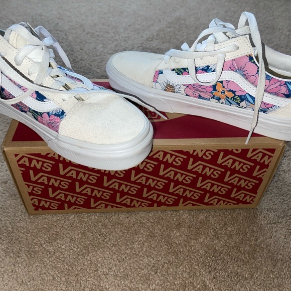 Retro Floral Vans - Picture 5 of 11